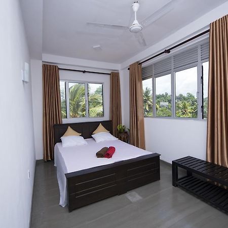 Dsk Apartment Galle Bagian luar foto